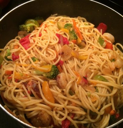 Simple Shrimp and Noodle Stir Fry