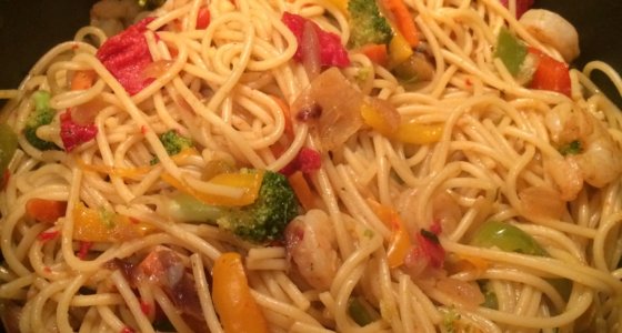 Simple Shrimp and Noodle Stir Fry