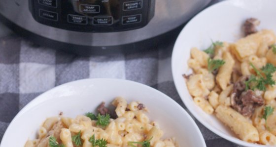 Crock-Pot® Express Crock Multi-Cooker Oxtail Mac and Cheese