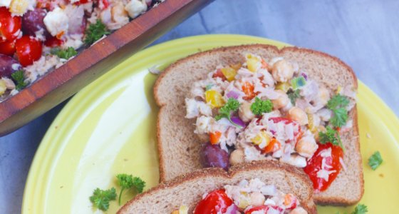 Mediterranean Tuna Salad