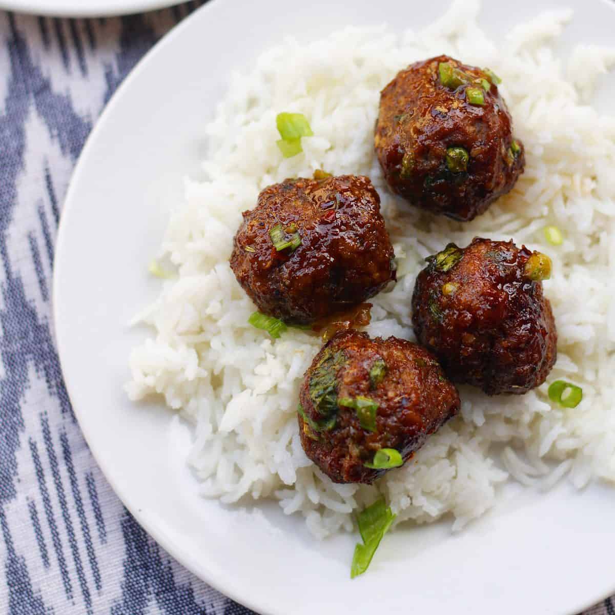 https://evseats.com/wp-content/uploads/2018/03/Jamaican-Jerk-Meatballs.jpg